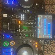 Eladó Pioneer XDJ-RX3 kitünő állapotban