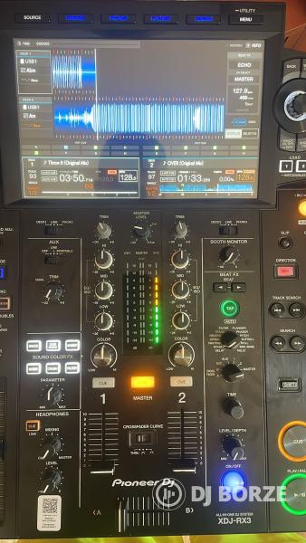 Eladó Pioneer XDJ-RX3 kitünő állapotban