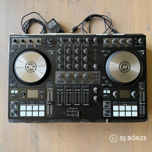 Traktor kontrol s4 mk3 & DECKSAVER