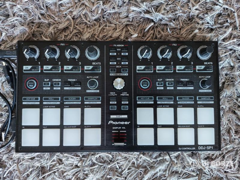 Pioneer DDJ SP1 DJ kontroller