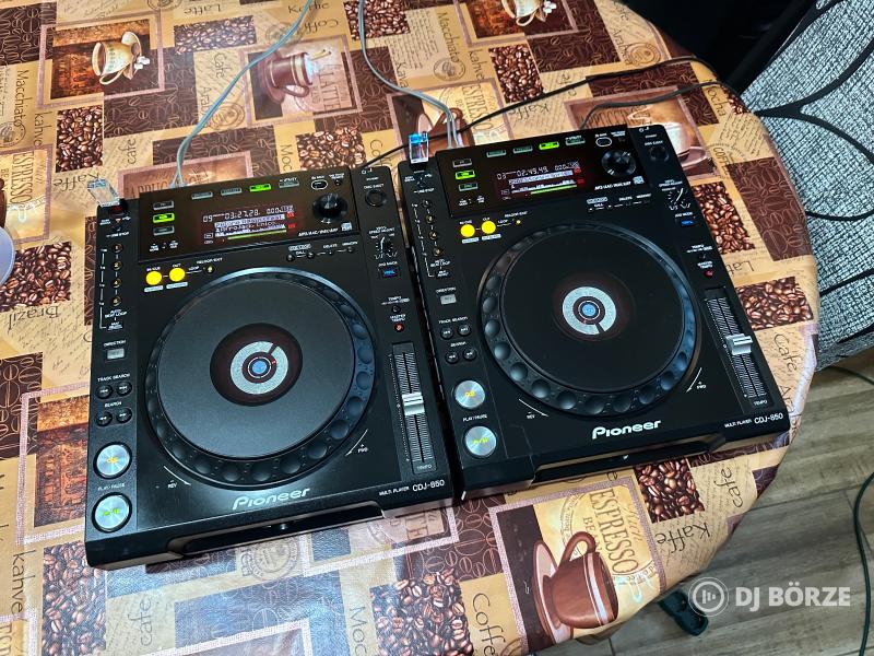 Eladó Pioneer CDJ-850K  Beszámítás is lehet.