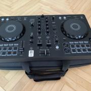 Pioneer DDJ-FLX4 2+ év gar.val + táskával