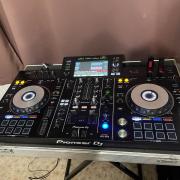 Pioneer XDJ-RX2 + Rack