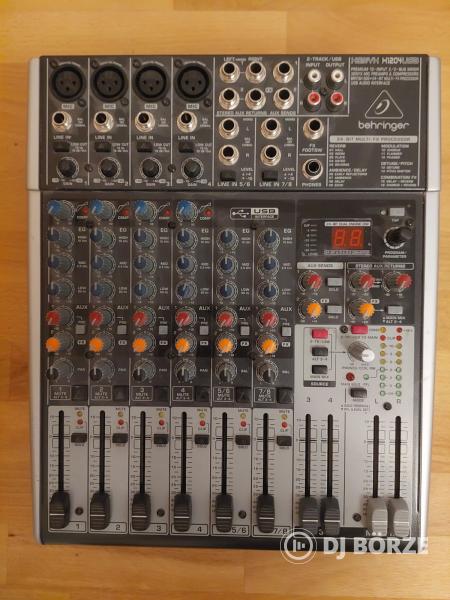 BEHRINGER XENYX X1204USB