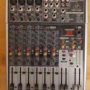BEHRINGER XENYX X1204USB
