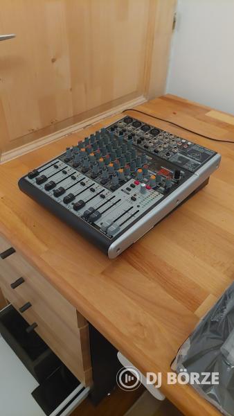 BEHRINGER XENYX X1204USB