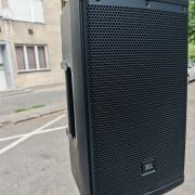 JBL EON 610