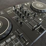 Pioneer DDJ-400 kontroller