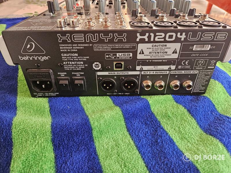 Behringer Xenyx x1204usb