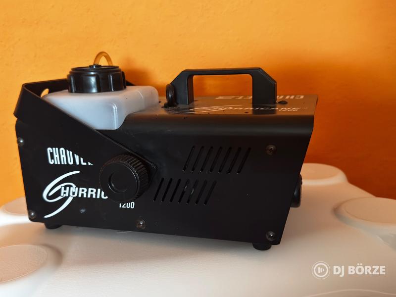 Chauvet Hurricane 1200 + Ajándék 1l folyadékkal
