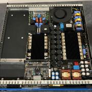 Powersoft Digam D3002 digitális végfok / erősítő