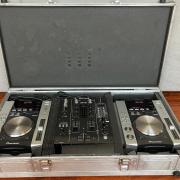 2x Pioneer CDJ-200 + 1x Pioneer DJM-400