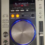 2x Pioneer CDJ-200 + 1x Pioneer DJM-400