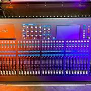 ALKALMI ÁR! Allen & Heath Qu-32 Chrome Edition + Thon flightcase (stúdió állapot)