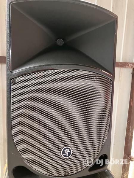 Mackie Thump TH-12A aktív hangfal párban, egyik hibás