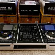 Gyűjtői, ÚJ állapotú ,dobozos, 2 db DENON SC5000M + 1 db DENON X1800 + MAGMA rack