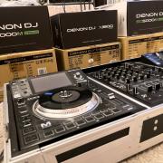 Gyűjtői, ÚJ állapotú ,dobozos, 2 db DENON SC5000M + 1 db DENON X1800 + MAGMA rack