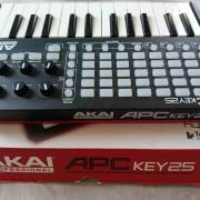 Akai APC Key 25 mk1