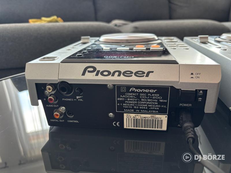 Pioneer CDJ-200 pár