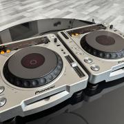 Pioneer CDJ-800 MKII pár (Új állapotú)