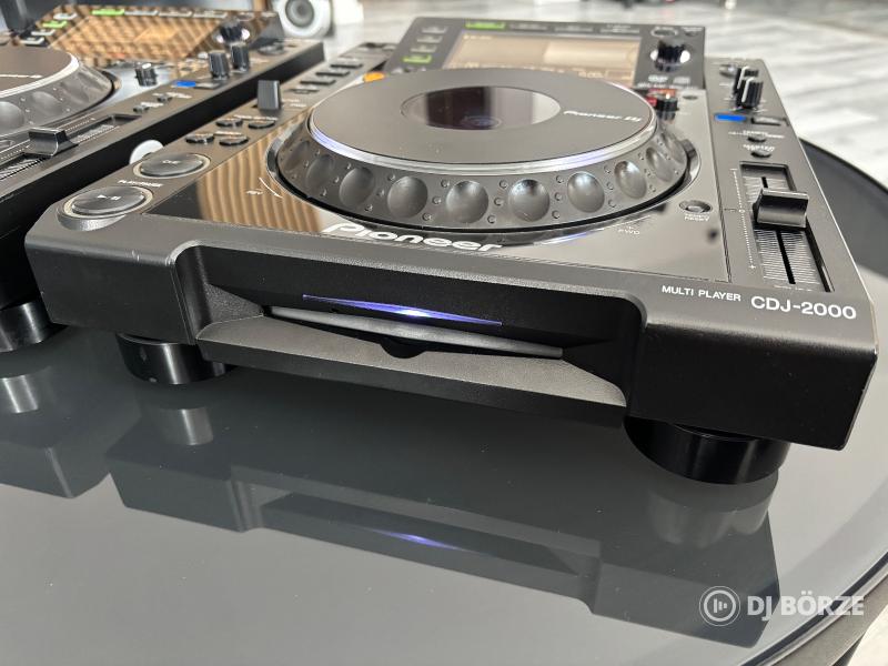 Pioneer CDJ-2000 pár (Új állapotú)