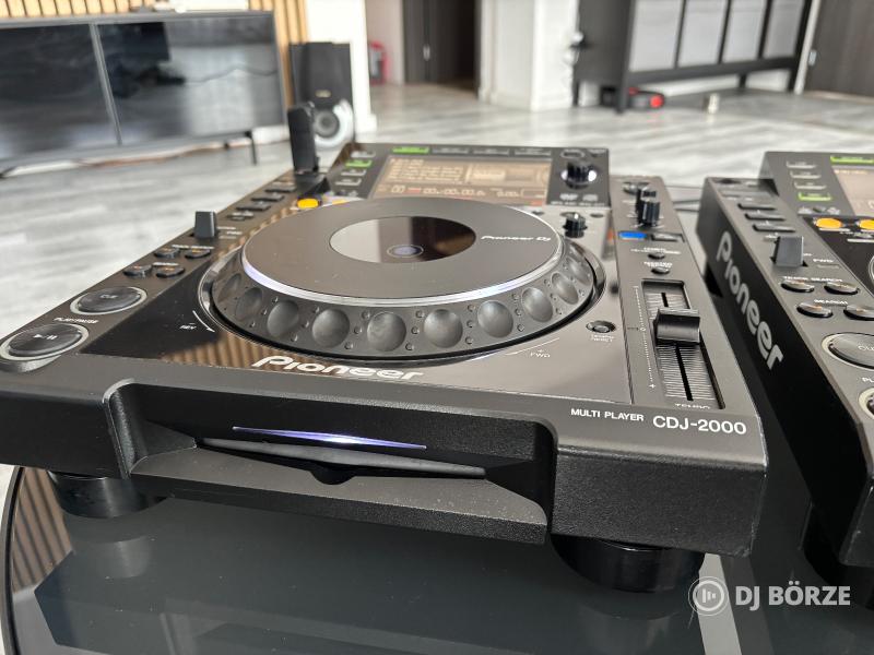 Pioneer CDJ-2000 pár (Új állapotú)