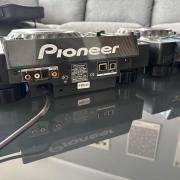 Pioneer CDJ-2000 pár (Új állapotú)