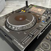 Pioneer CDJ-2000 pár (Új állapotú)