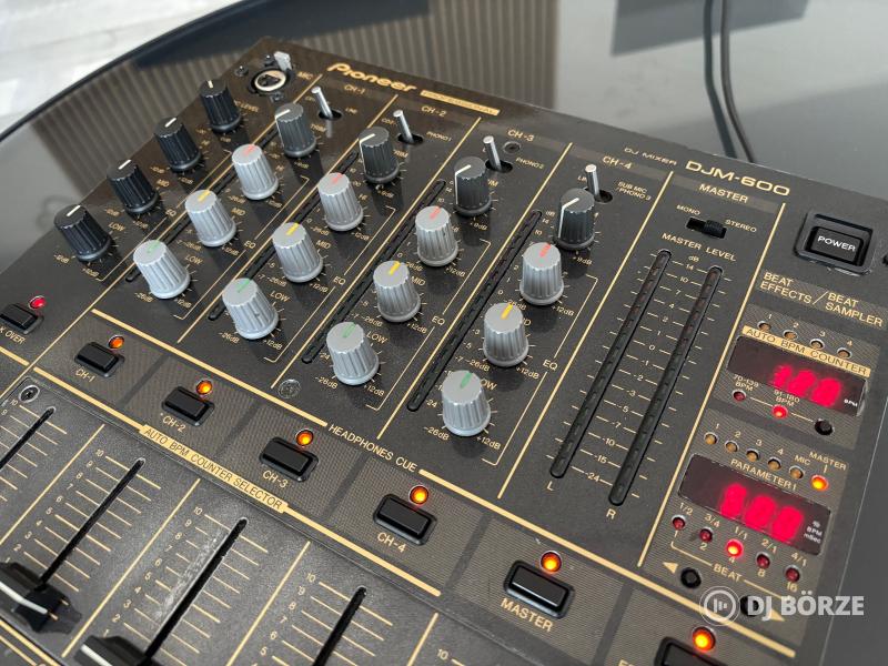 Pioneer DJM-600
