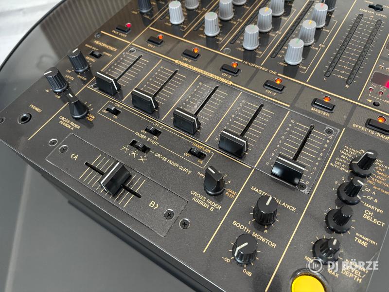 Pioneer DJM-600