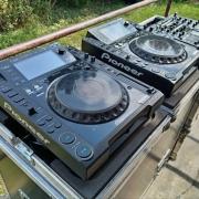 Eladó Pioneer Dj 2000-es szett!