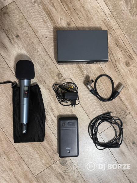 Eladó Sennheiser XSW 1-835 vezeték nélküli mikrofon szett + AJÁNDÉK 12 V-os power bank