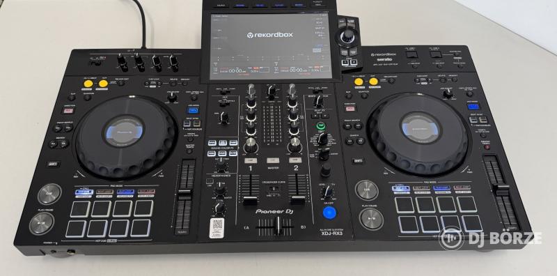 Pioneer XDJ-RX3 (XDJ RX3)