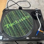 Eladó 2 db Technics SL-1210MK2 DJ lemezjátszó – kiváló állapotban