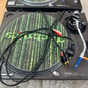 Eladó 2 db Technics SL-1210MK2 DJ lemezjátszó – kiváló állapotban