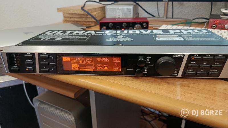 Ultra Curve Pro