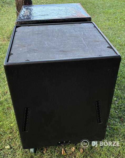 HK Audio RL 118F (600/1200W) SUB pár védőhuzattal