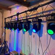 8x 150W LED BEAM Robot lámpa