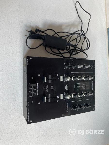 Eladó Pioneer DJM-250 MK2 – Megkímélt, otthoni állapotban!