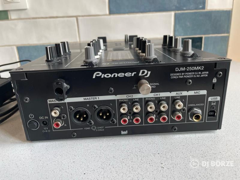 Eladó Pioneer DJM-250 MK2 – Megkímélt, otthoni állapotban!