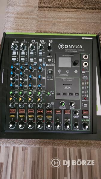 Mackie Onyx 8 keverőpult