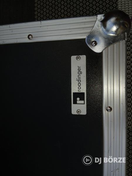 Roadinger asztali Mixer Case Rack láda 4U