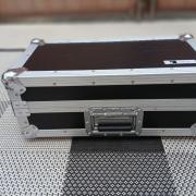 Roadinger asztali Mixer Case Rack láda 4U