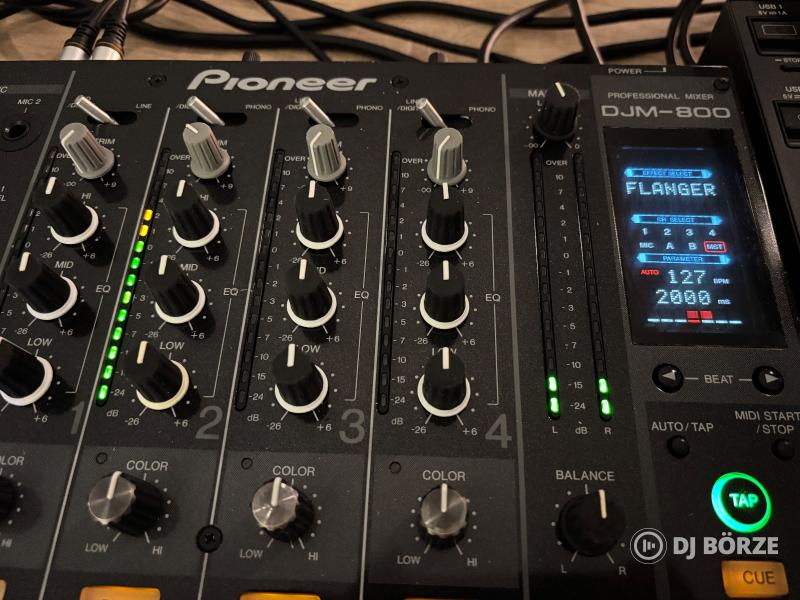 Pioneer DJM-800 4 csatornás DJ keverő