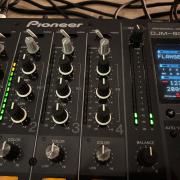 Pioneer DJM-800 4 csatornás DJ keverő