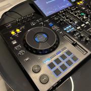Pioneer XDJ-RX3 All-in-One DJ Kontroller (Mint az új!)