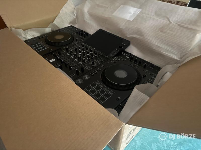 AlphaTheta XDJ-AZ