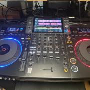 Eladó Pioneer Opus Quad