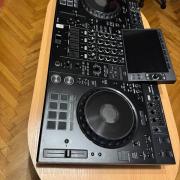 Pioneer DJ XDJ-AZ all-in-one DJ szett