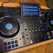 Pioneer DJ XDJ-AZ all-in-one DJ szett